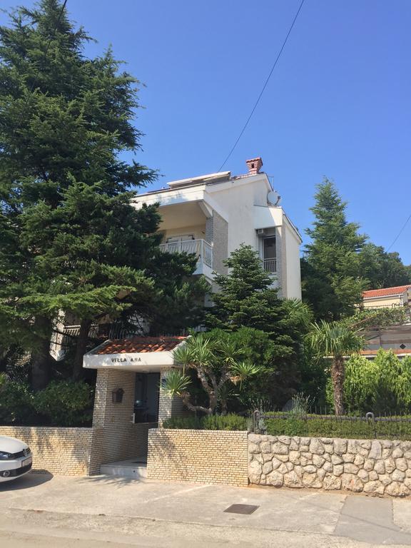 Apartments Villa Ana Dramalj Esterno foto